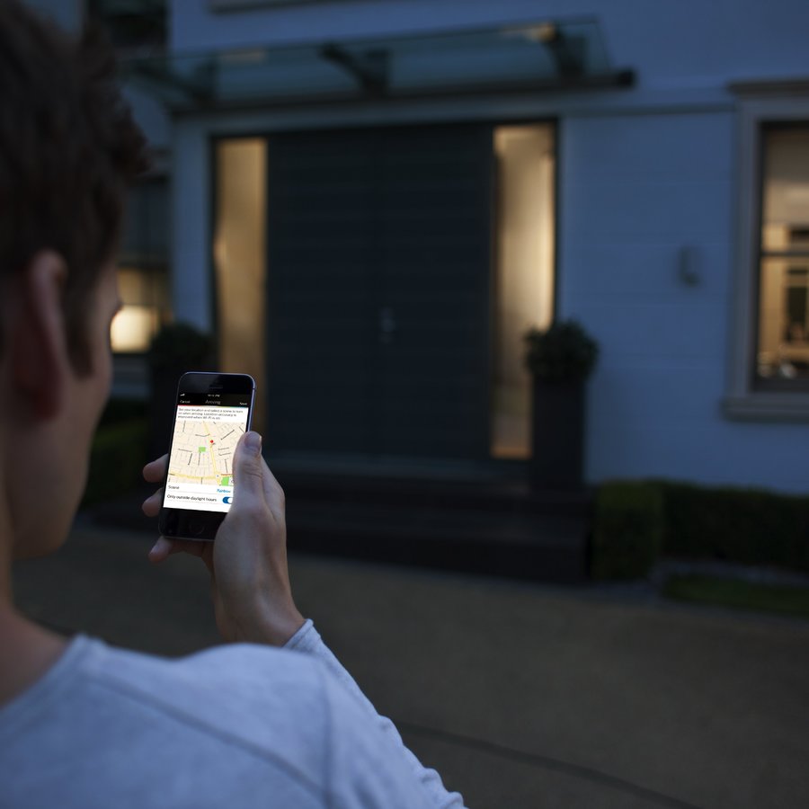 Philips Hue: How to Setup Geofencing with Philips Hue